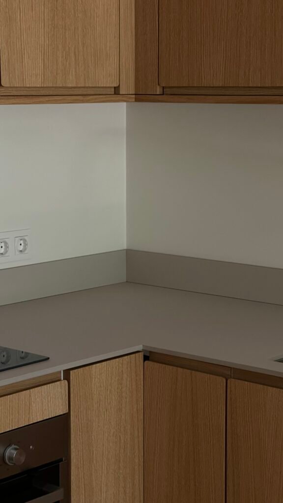 Kitchen with custom IKEA doors and fronts