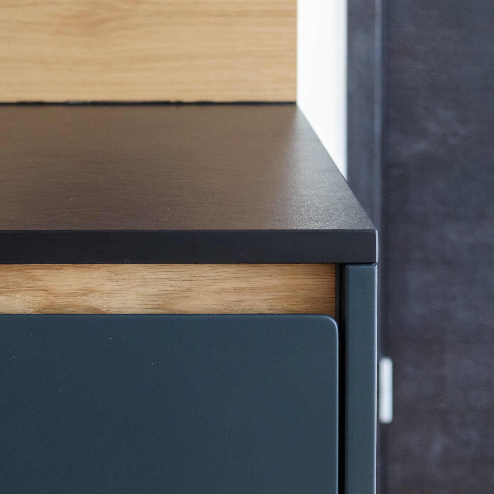 dekton1-scaled.jpg